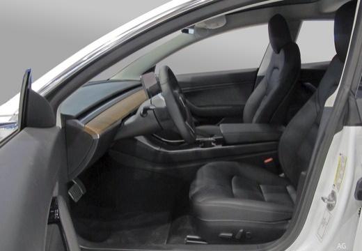 Tesla Model 3 immagine 1